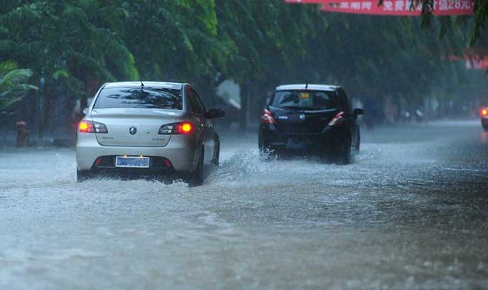 雨天行车注意事项