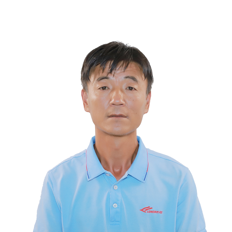 智慧教学四队教练员沈彦国