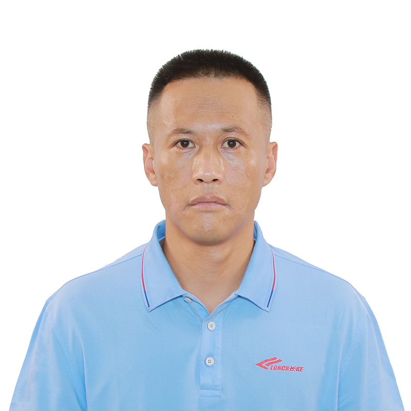 智慧教学三队教练员王刚